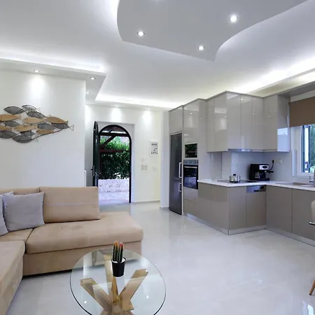 Apartment Goudis *
