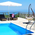 Goudis Hotel *
