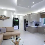 Hotel Goudis *