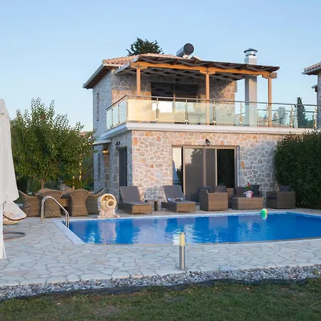 Goudis Tsoukaládhes