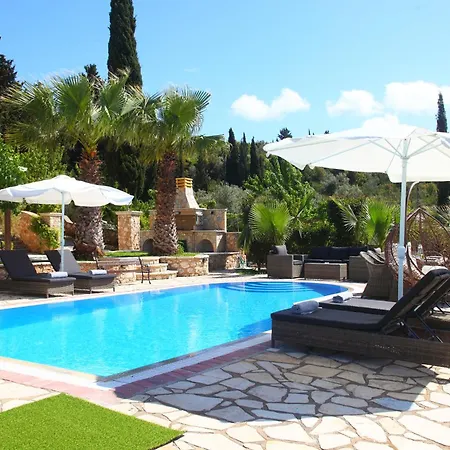 Goudis Tsoukaládhes