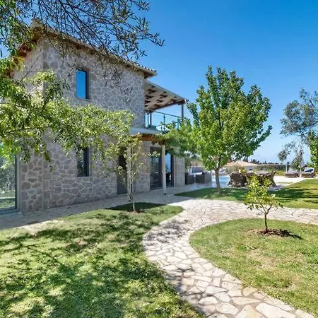 Goudis * Tsoukaládhes